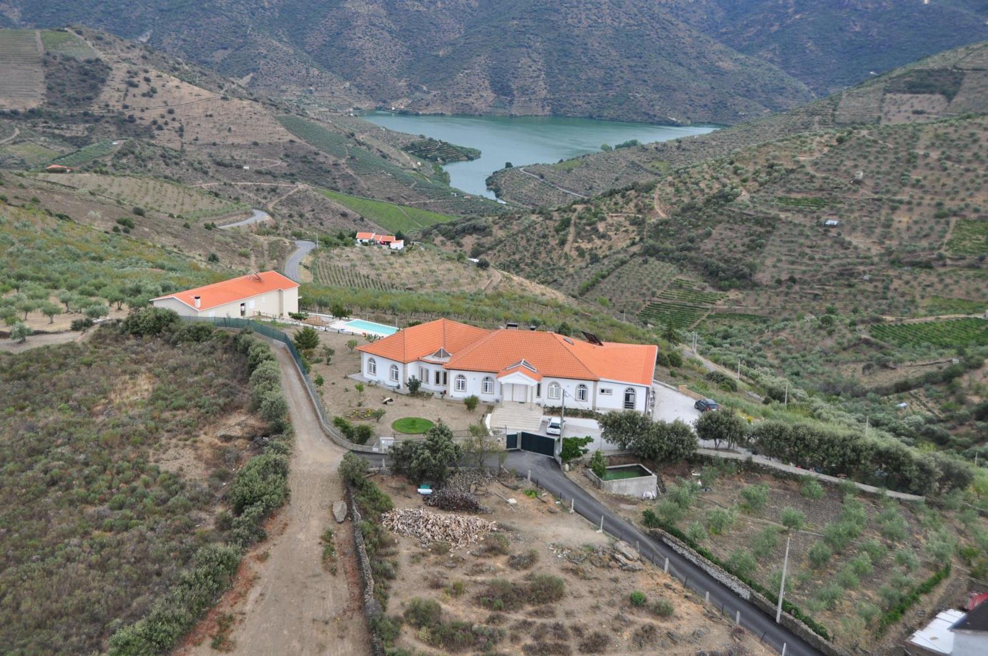 Casa De Alpajares - Guest House & Spa Freixo de Espada a Cinta Luaran gambar